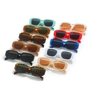 2024 High quality retro small frame sunglasses for men UV400 customized wholesale cheap plastic sunglasses unisex