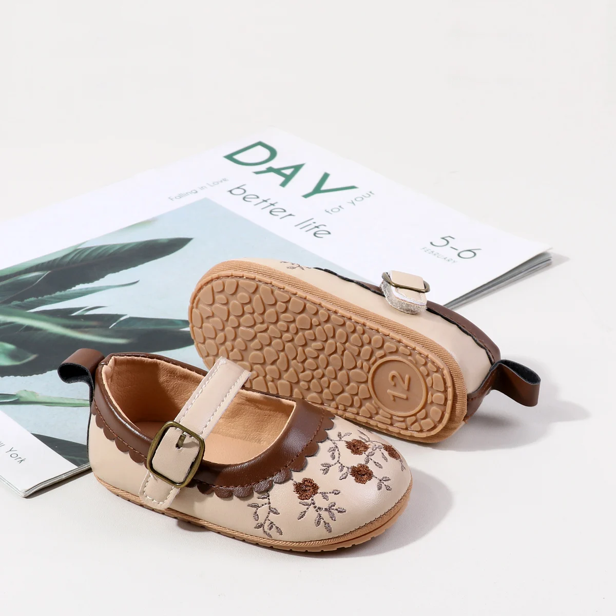 Unique Flower Embroidery Design PU Material Toddler Baby Shoes for Girls supplier