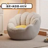 สีเทาอ่อนและสีขาวนวล |   ขนาดกลาง