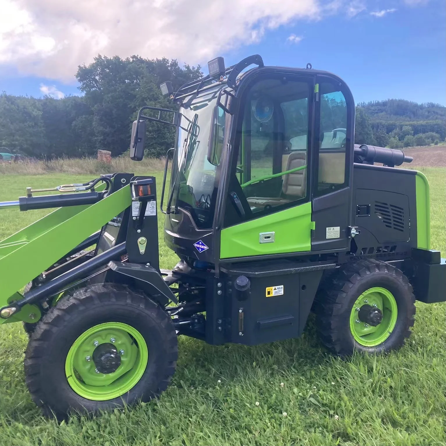 2200kg 920 Wheel Loader K920t With New Design And Four Wheels Drive For ...