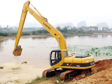 Chinese Popular Digging Machine 15 Ton Crawler Excavator CLG915E