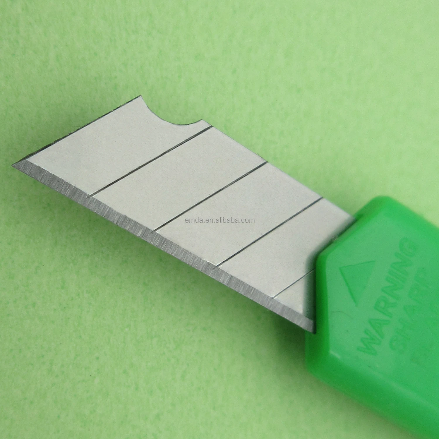 utility knife.jpg