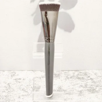 Flat top foundation brush does not eat powder traceless concealer brush fit light base makeup portable makeup brush