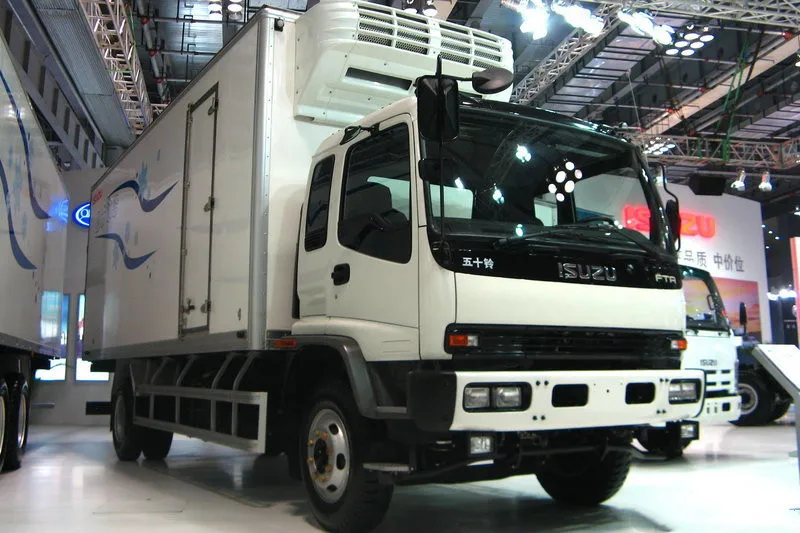 Hot Sale China Isuzu 6t Capacity Refrigerator Trucks Refrigerated Truck ...