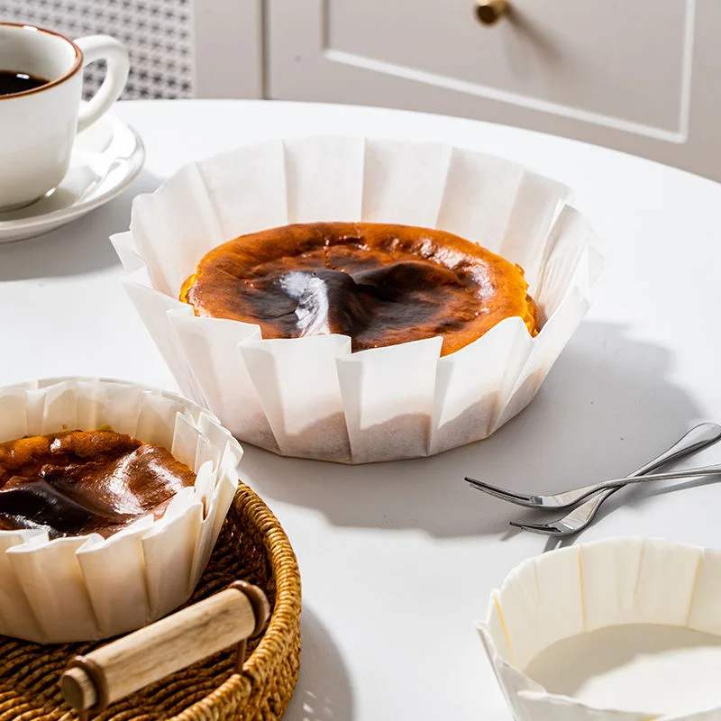 Basque Cake Paper Tray Disposable Wholesale Baking Cupcake Wrappers Liners Pastry Greaseproof Cup Paper Cupcake