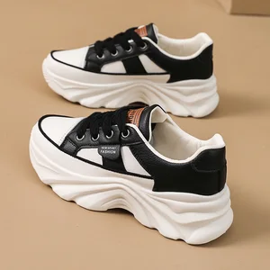 Y2A05 New Mesh Travel Shoes Climbing  Walking Shoes Non-slip Casual Sneaker Shoes for Men Women