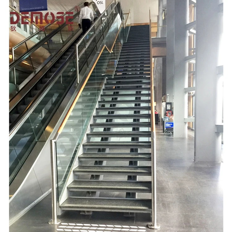 Сборная компактная Маленькая деревянная лестница в стиле лофт