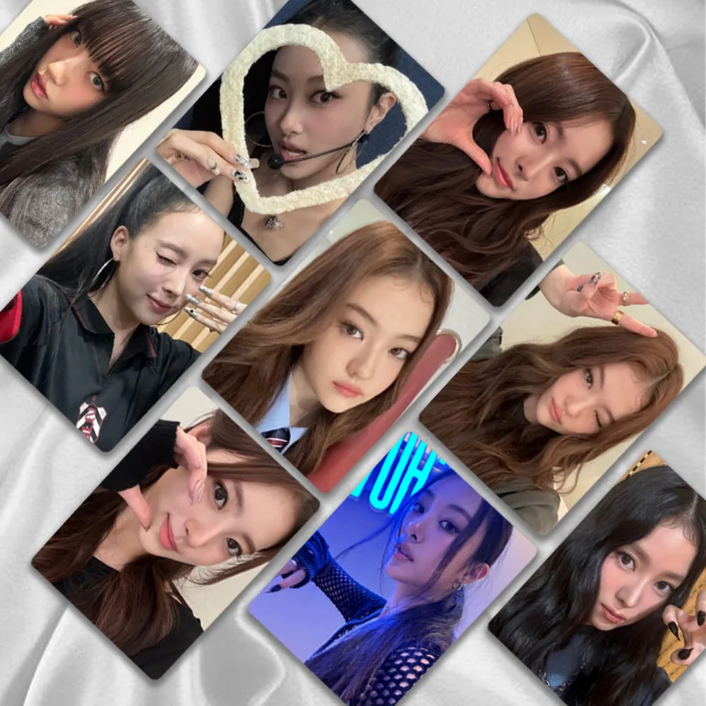 50pcs/set KPOP MEOVV Laser Boxed Cards - Double Sides Lomo