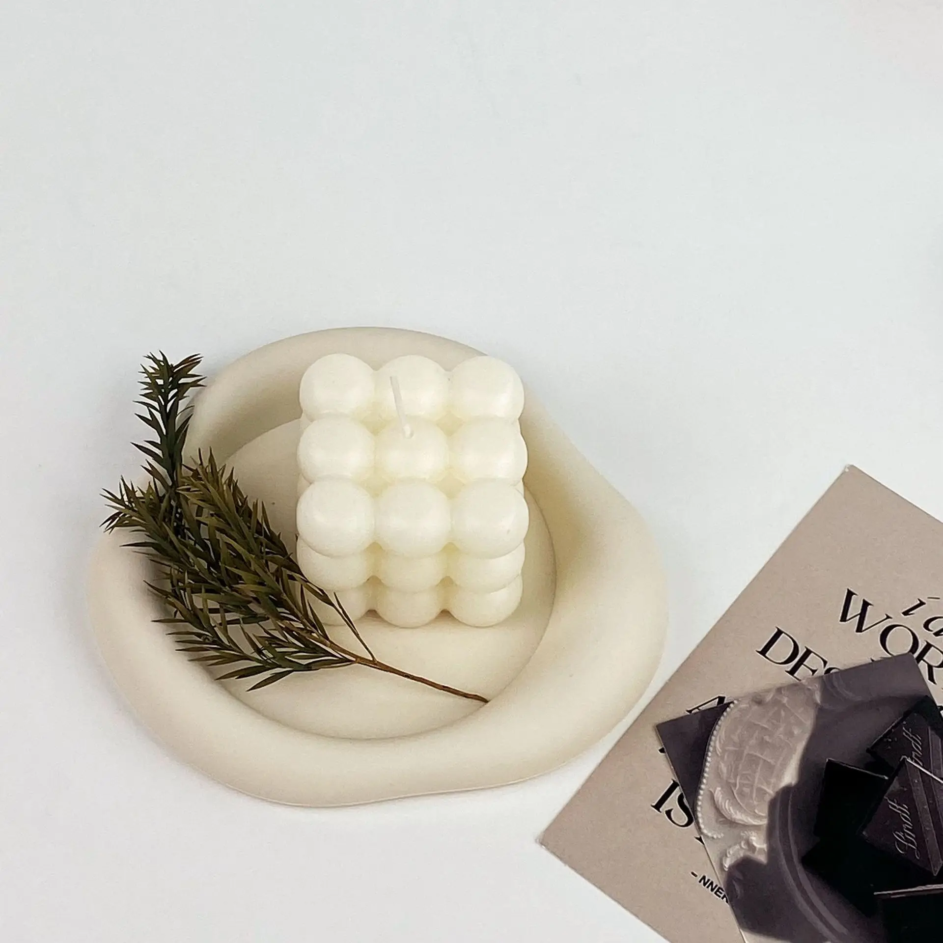 Irregular Silicone Heat-Resistant Tea & Coffee Coaster Cloud Design Household Use 25mm Thick Anti-Slip Anti-Scald factory