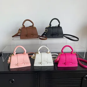 Solid Color Simple Temperament Handbag 2026 New Versatile Ins Single Shoulder Crossbody Bag Small Square Bag Korean Wholesale