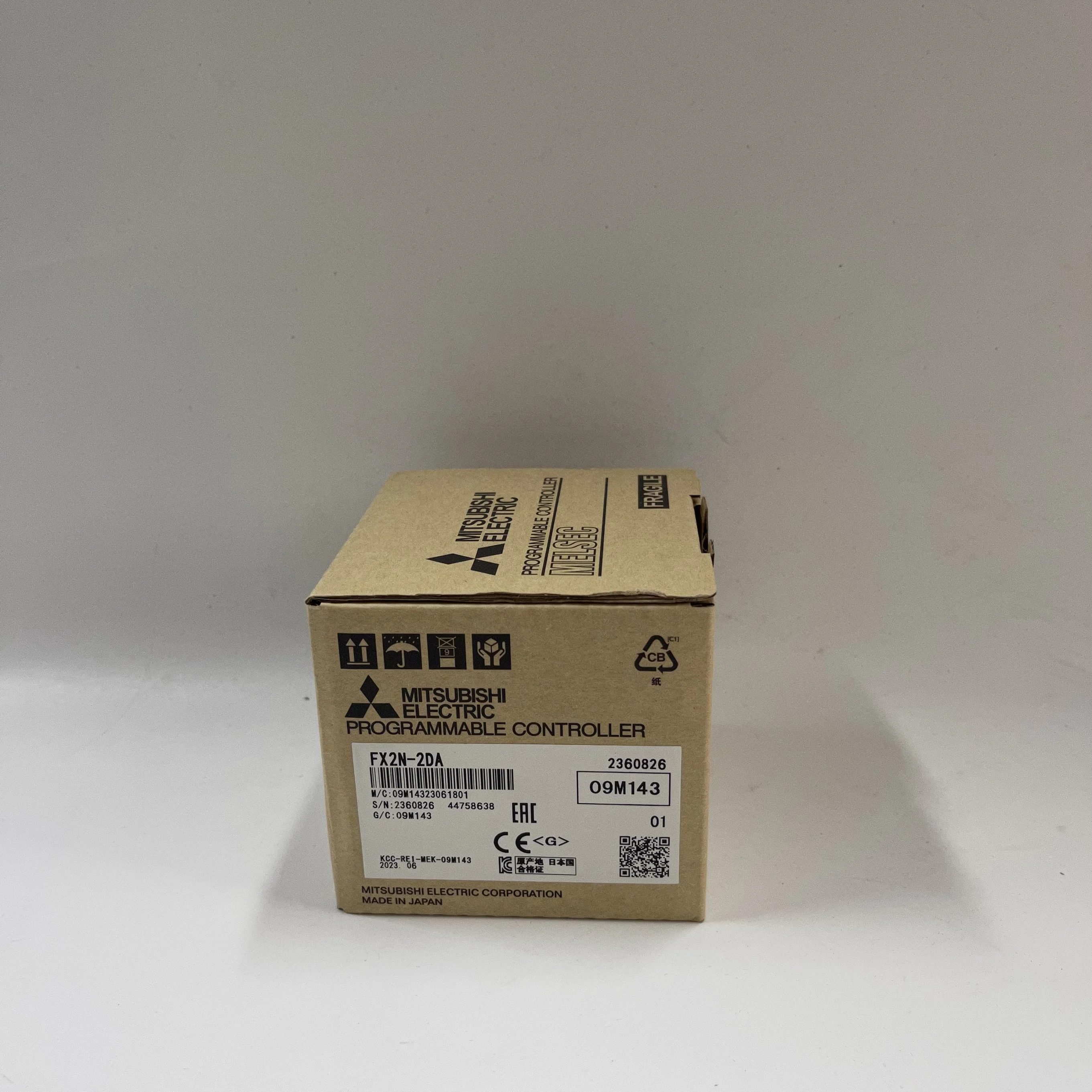 Mitsubishi MELSEC-F Series Analog Output Module FX2N-2DA Mitsubishi MELSEC-F Series Analog Output Module FX2N-2DA