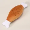 Cuisse de poulet double os avec un son fort