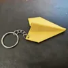 Llavero de avión de papel - Amarillo