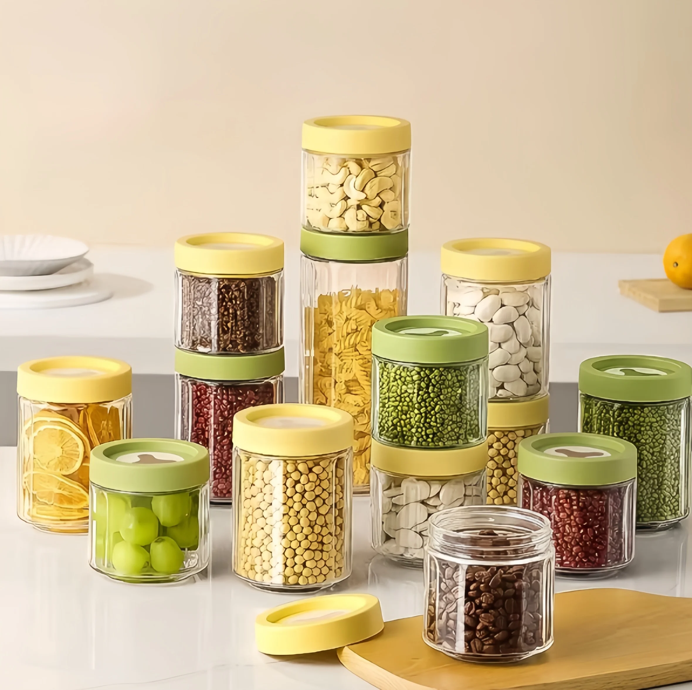 Circular Household Glass Storage Jar Stackable Sealed Bottle Food Container for Kitchen Use Set