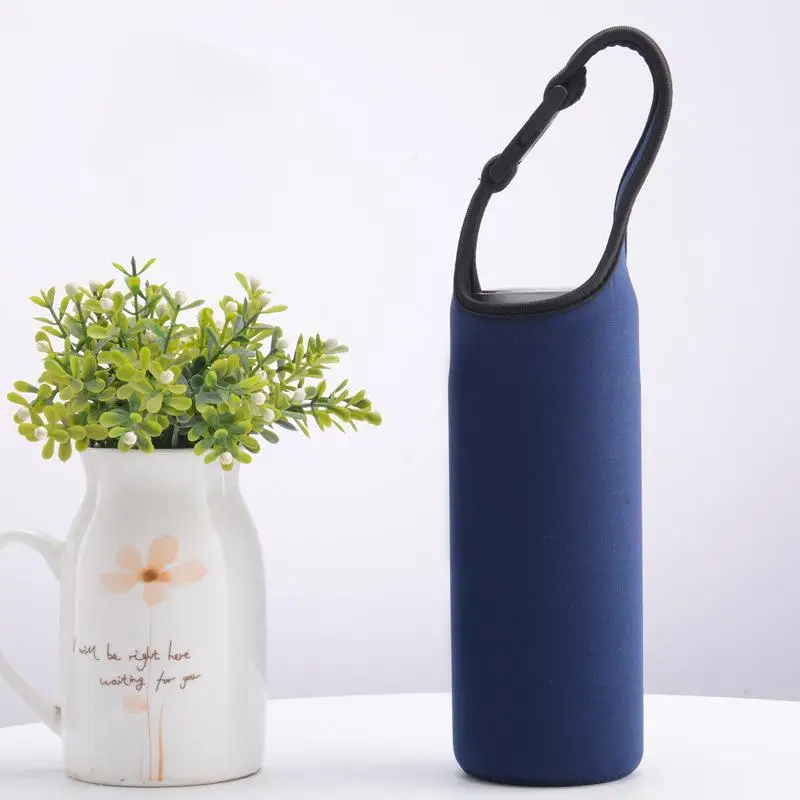 2020 High Quality Customized Logo Neoprene Insulated Water Glass Bottle Sleeve Holder Cover With Strap