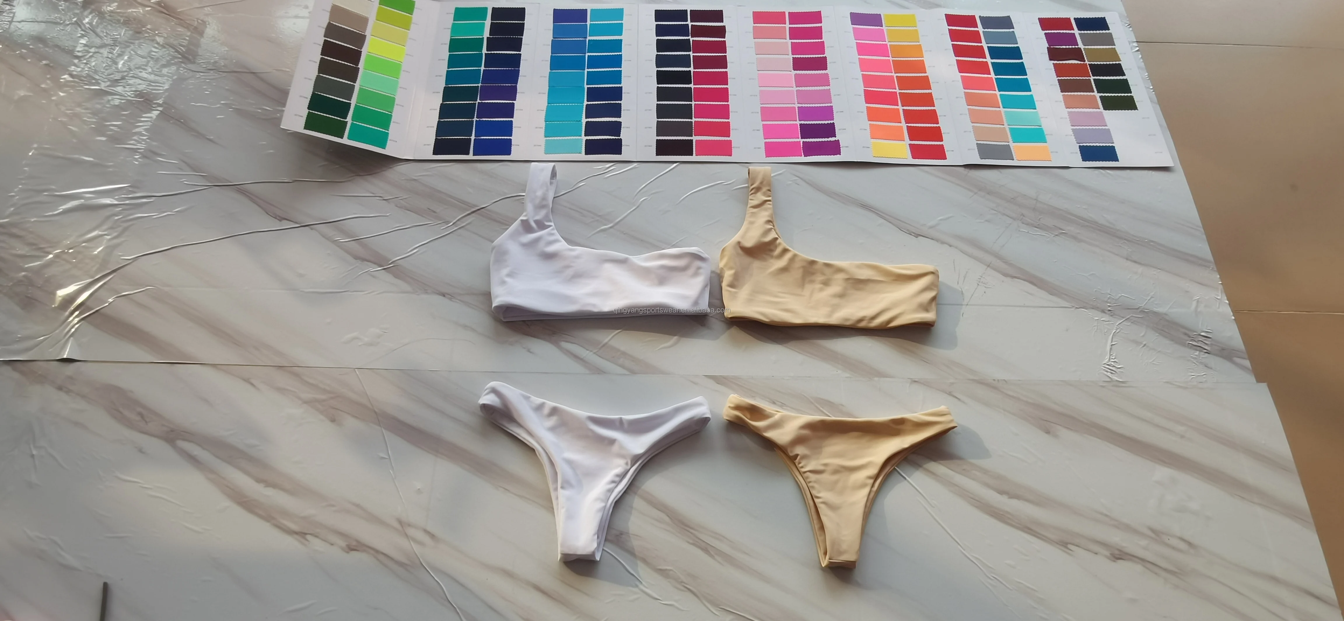 Free Samples Sexy c String Bikini Ladies Beachwear