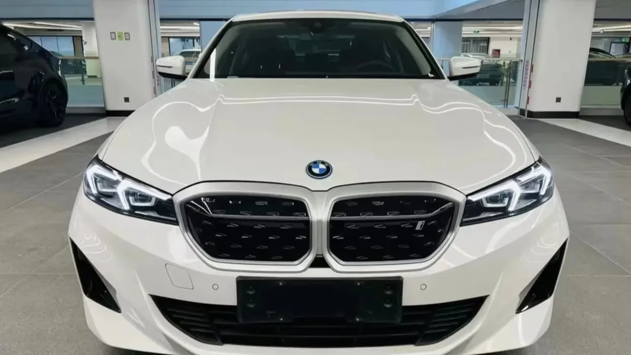 Bmw I3 2023 Set 4door 5seat Sedan Pure Electric Adult Electric Vehicle High Speed Bmws Ix Ix3