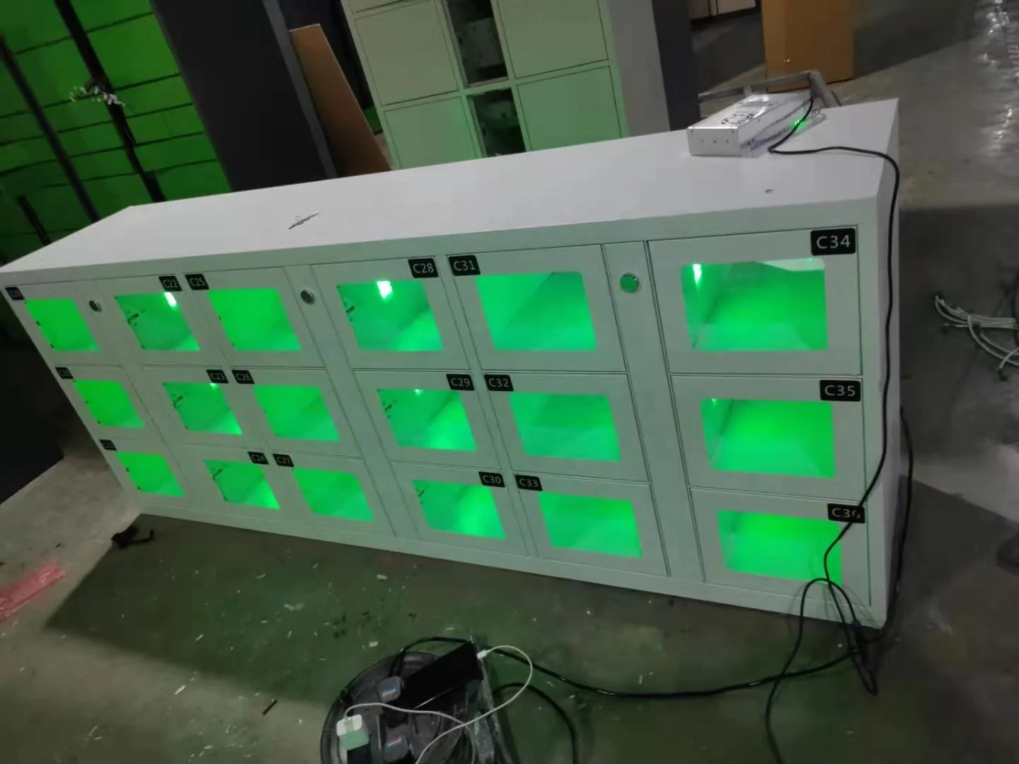 Smart Food Locker PIN Code Barcode Access Fingerprint Face Recognition Cheap Stock Lockers