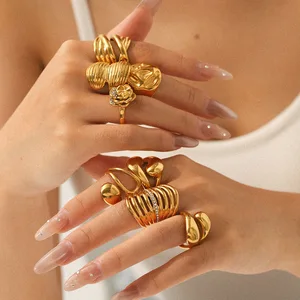 MW Luxury Minimalist 18K Gold Plated Stainless Steel Irregular Geometric Ring Durable & Non-Fading ZIRCON Flower Rings for Gift