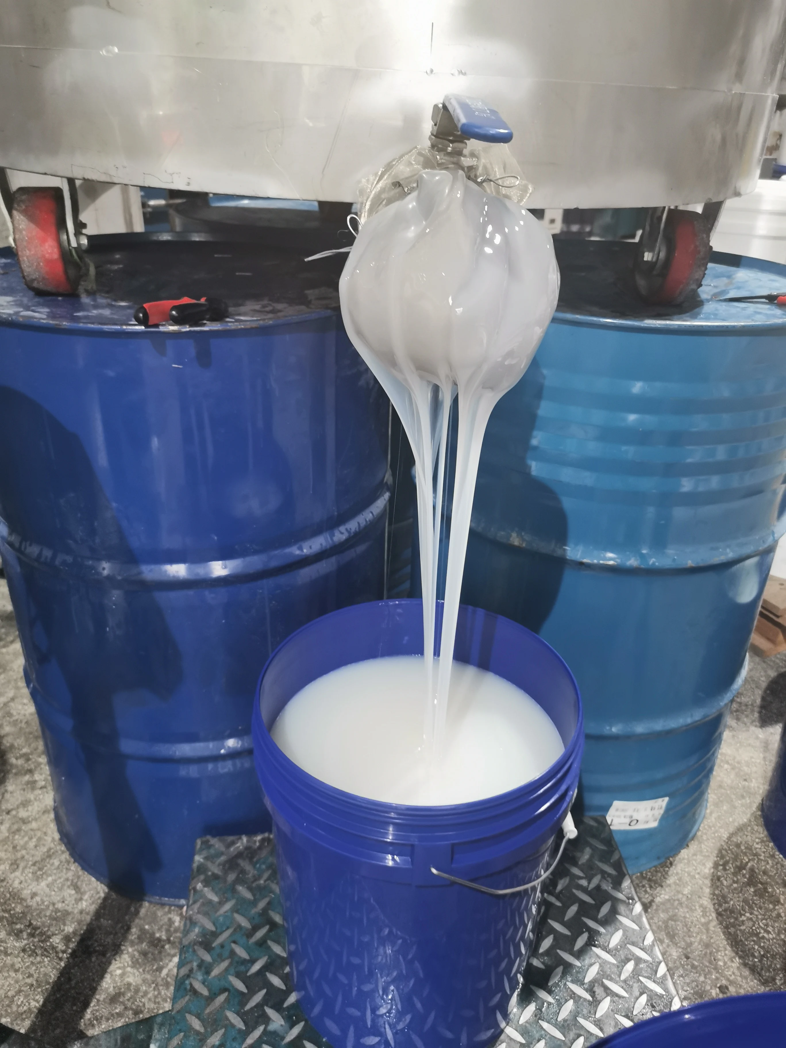 Two Component Dragon Skin Safe Liquid Mold Silicone Rubber Materials for Human Body Part