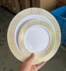 Diseño irregular dorado