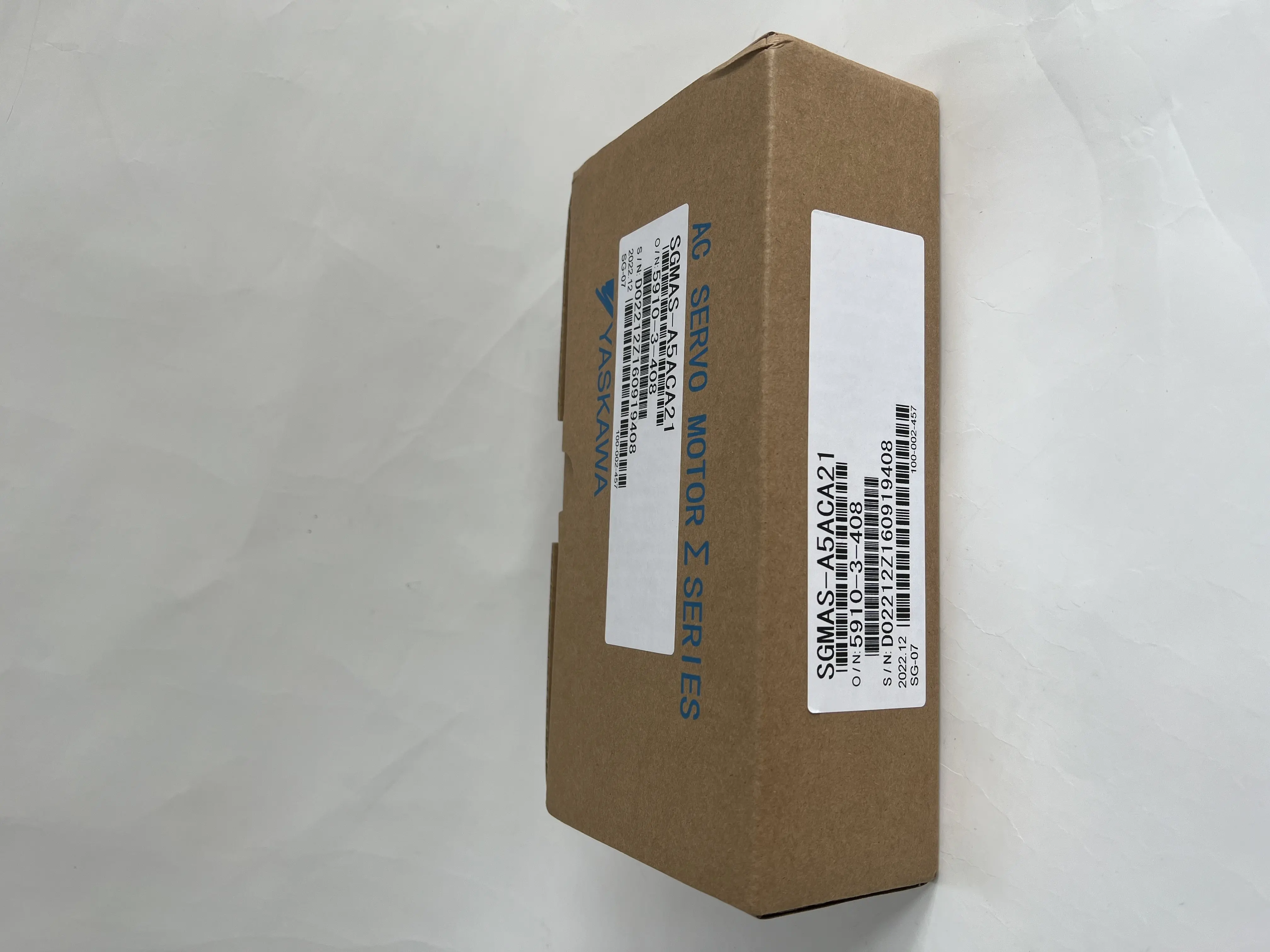 Yaskawa AC Servo Motor SGMAS-A5ACA21 Yaskawa AC Servo Motor SGMAS-A5ACA21