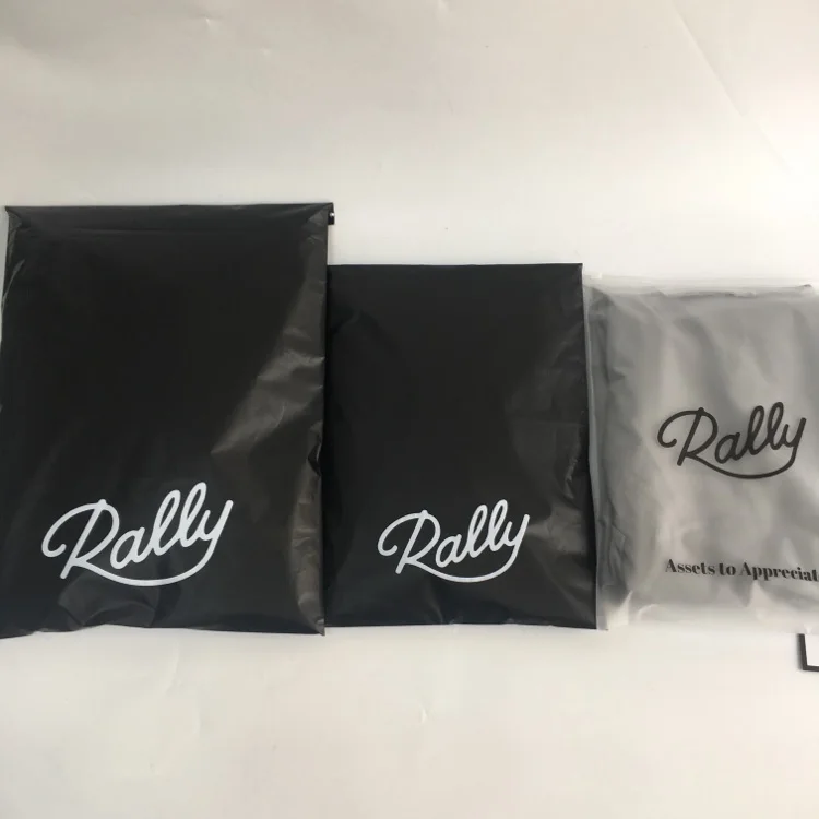 Black Matte Custom Printed  Express Shipping Bag Envelope Poly Mailer Plastic Courier Mailing Bag Mailing Mailers with Gold logo