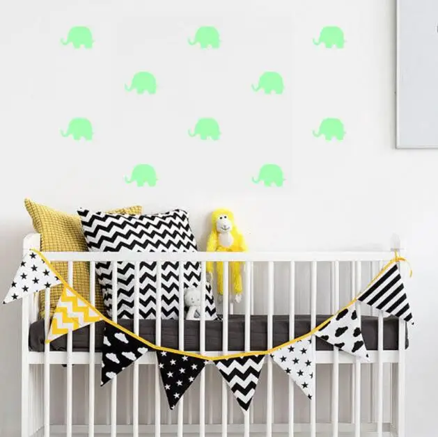 Nouveau Bebe Mignon Elephant Lumineux Stickers Muraux Chambre Salon Chambre Combinaison Lumineuse Peinture Autocollants Fluorescents Buy Stickers Muraux Personnalises Vinyle Sticker Mural Stickers Muraux Citations Sticker Mural Salon Maison