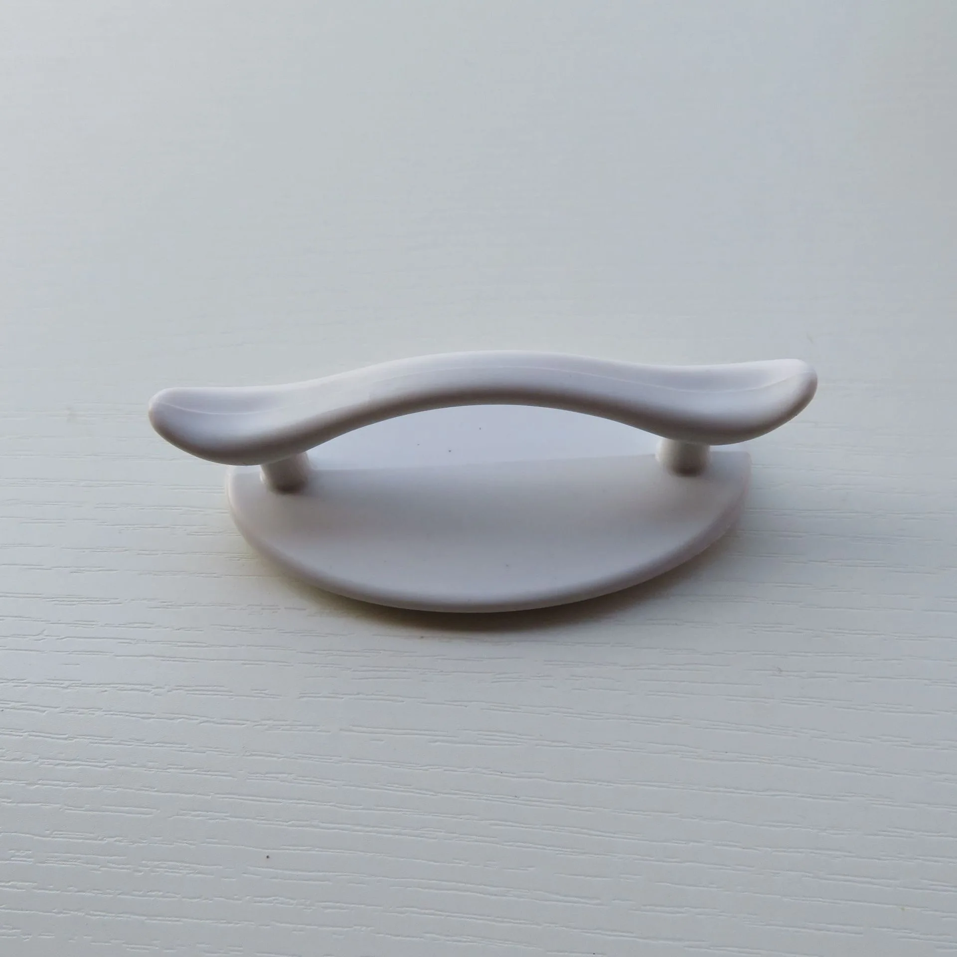 Simple paste type handle door open plastic handle window door handle Closet cabinet drawer stick door knocker factory