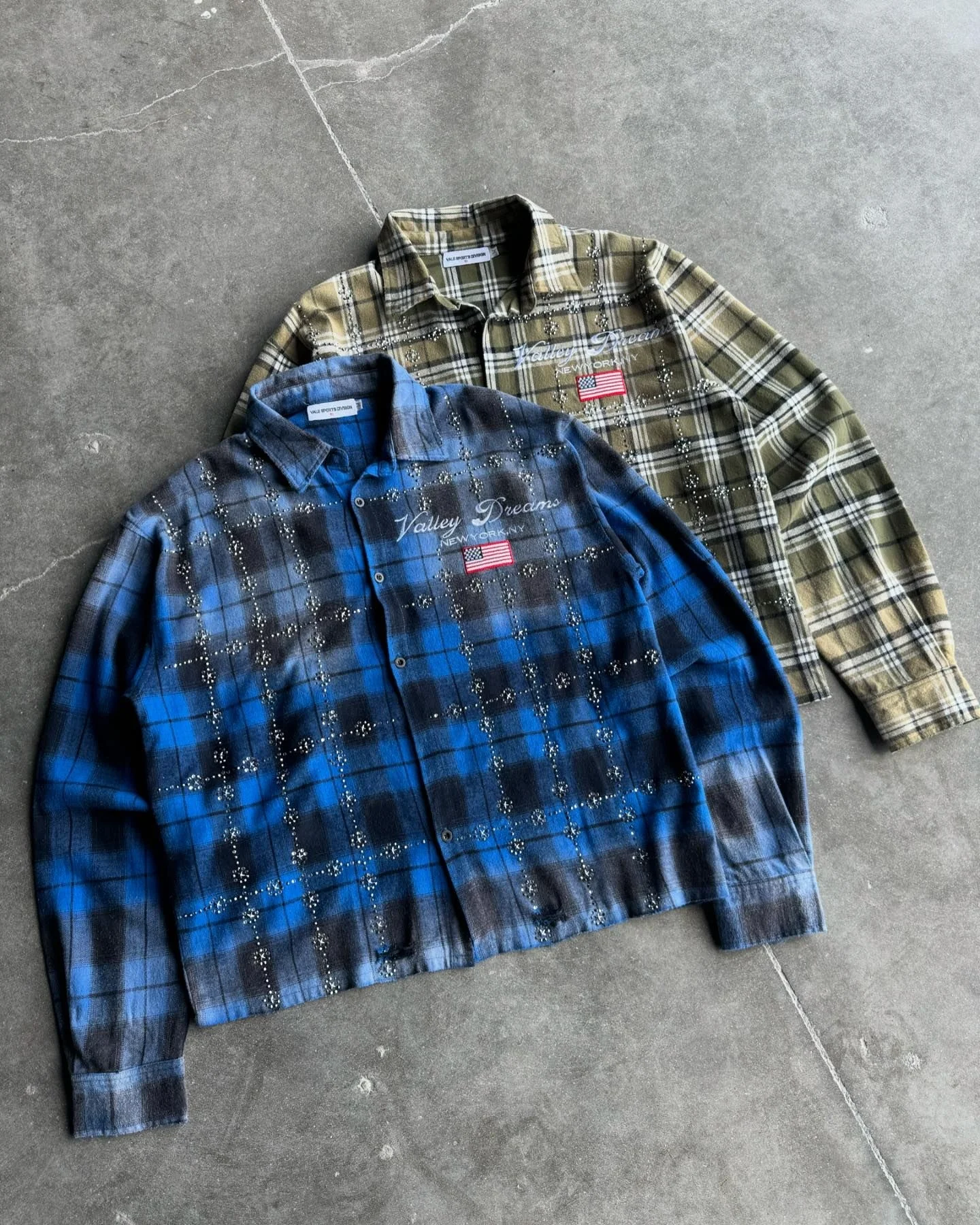 Salati Custom Crystal Oversized Long Sleeve Plaid Sun Faded T Shirts Rhinestone Button up T-shirt Acid Wash Men's Flannel Shirts gallery 4
