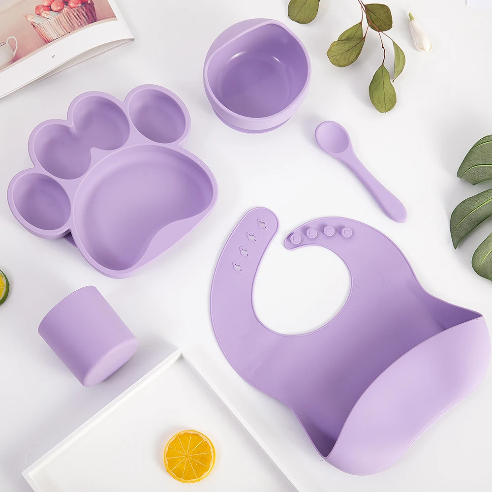 Customizable lovely simple solid silicone feeding set bib fork spoon bowl cup set Easy to clean details