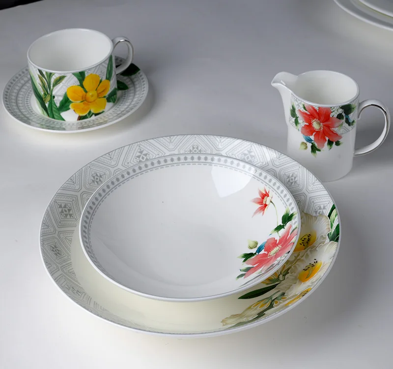 Bone Porcelain White Tableware Embossed BoneChina 48 Pcs Dinner Set Ceramic Tableware Porcelain Plates With Security Certificate