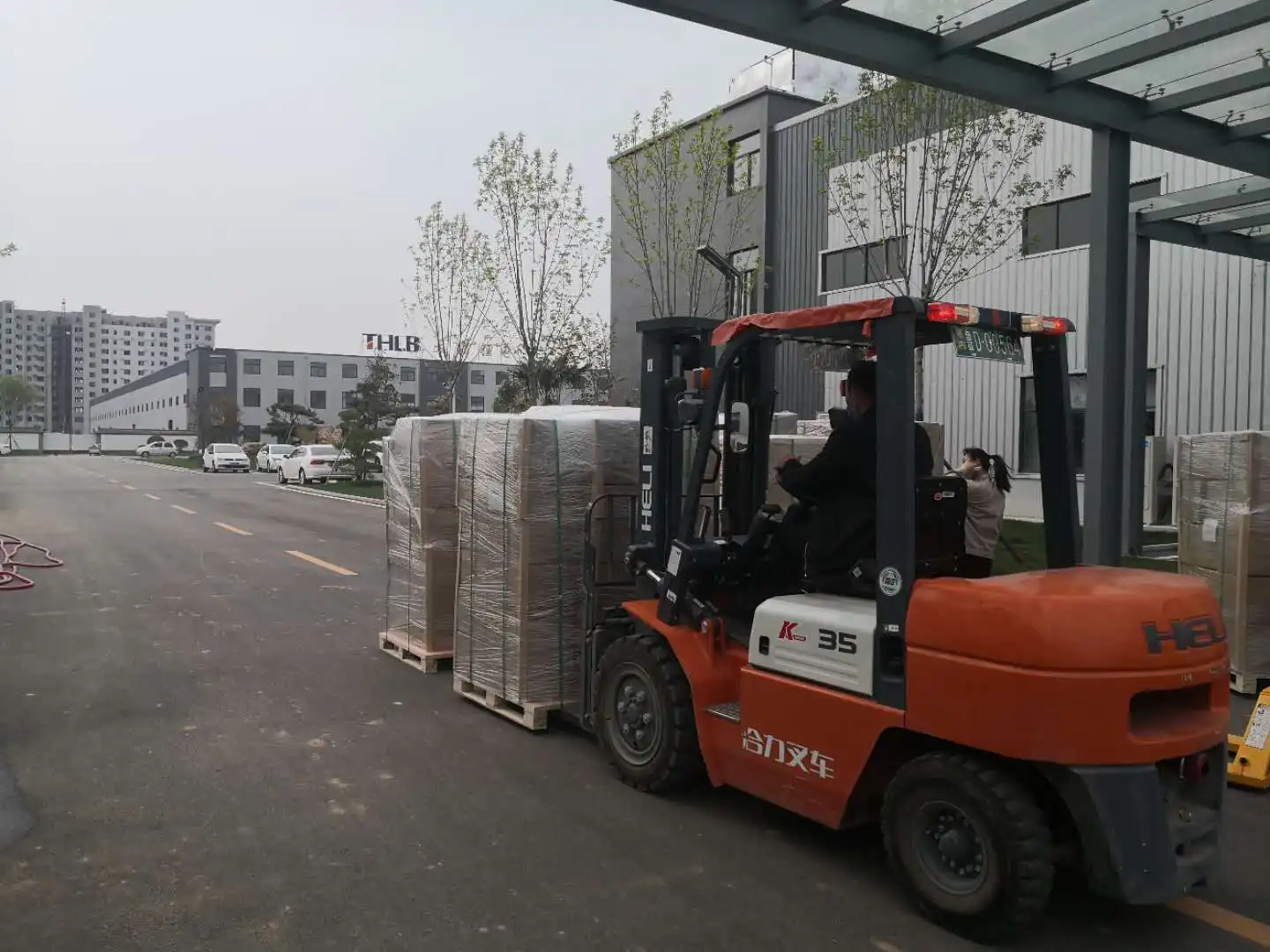 popular-model-18550-2600mah-3-6v-cell-18650-ncm-cell-li-ion-battery