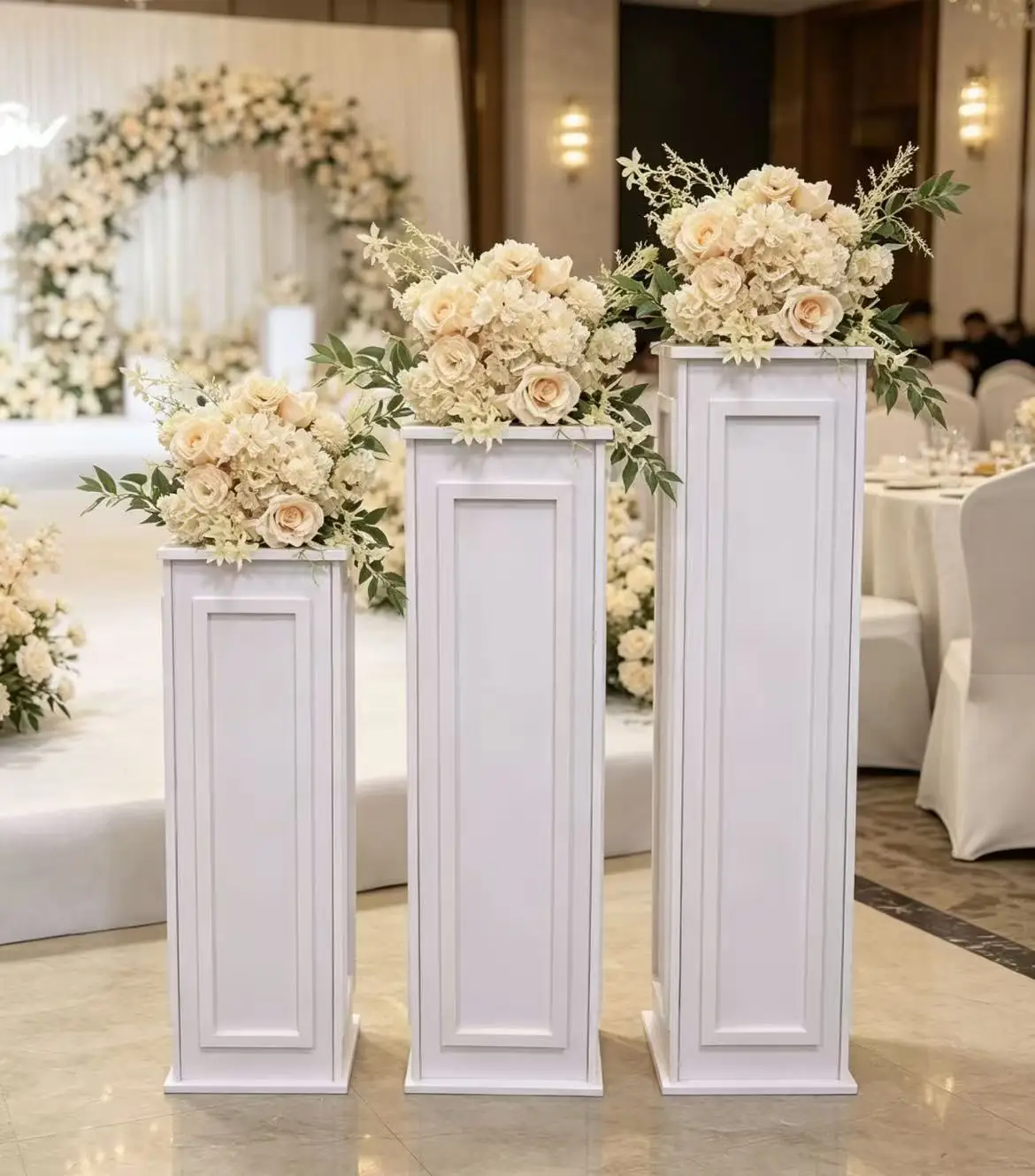 Wedding Hall Decoration PVC Carved Roman Columns Plinth White Cylinder Dessert Table Stand Flower Stand for Weddings Party