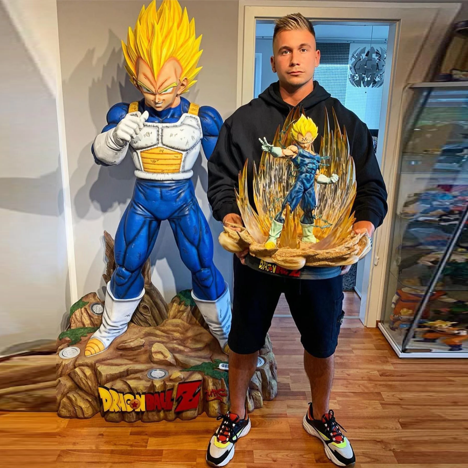 カスタムドラゴンボールフィギュアレジンベジータ彫刻