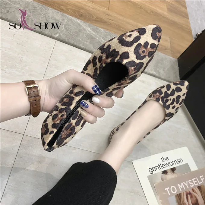 Women Fashion Shoes Wholesale 2022 Casual Flat New Model Leopard Print Shoes Women Buy Women