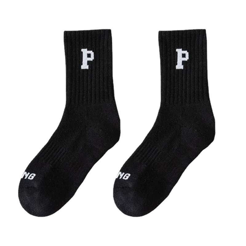 2023 высококачественные модные хлопковые спортивные носки с логотипом под заказ дешевые оптовые женские Чулочно-носочные изделия