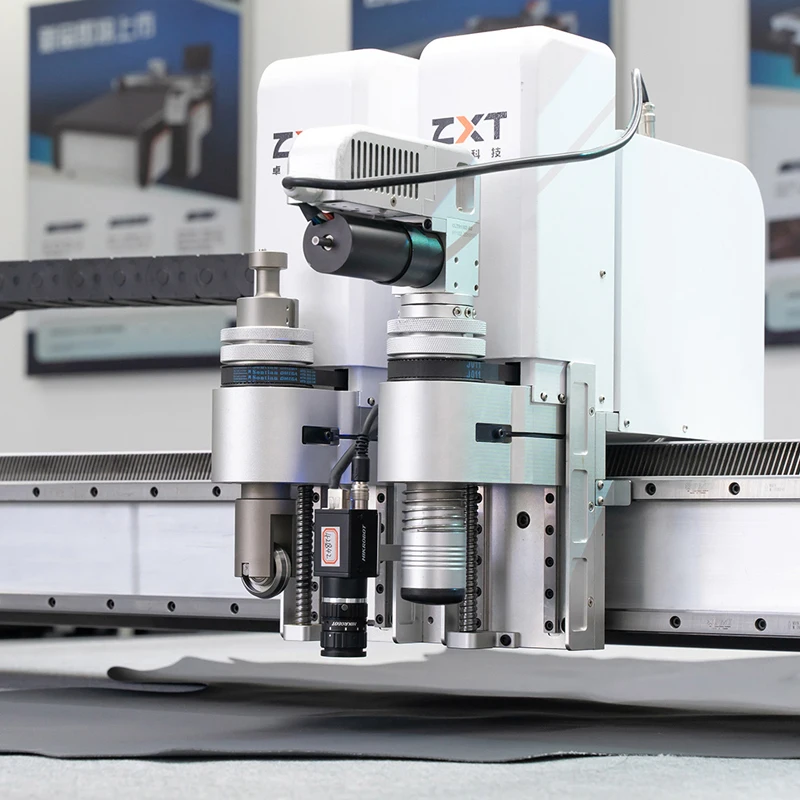 ZXT CNC Flatbed Natural Leather Car Seat Cover Making Machine Automatic Cutter Machine Pure Leather Cutting Equipment