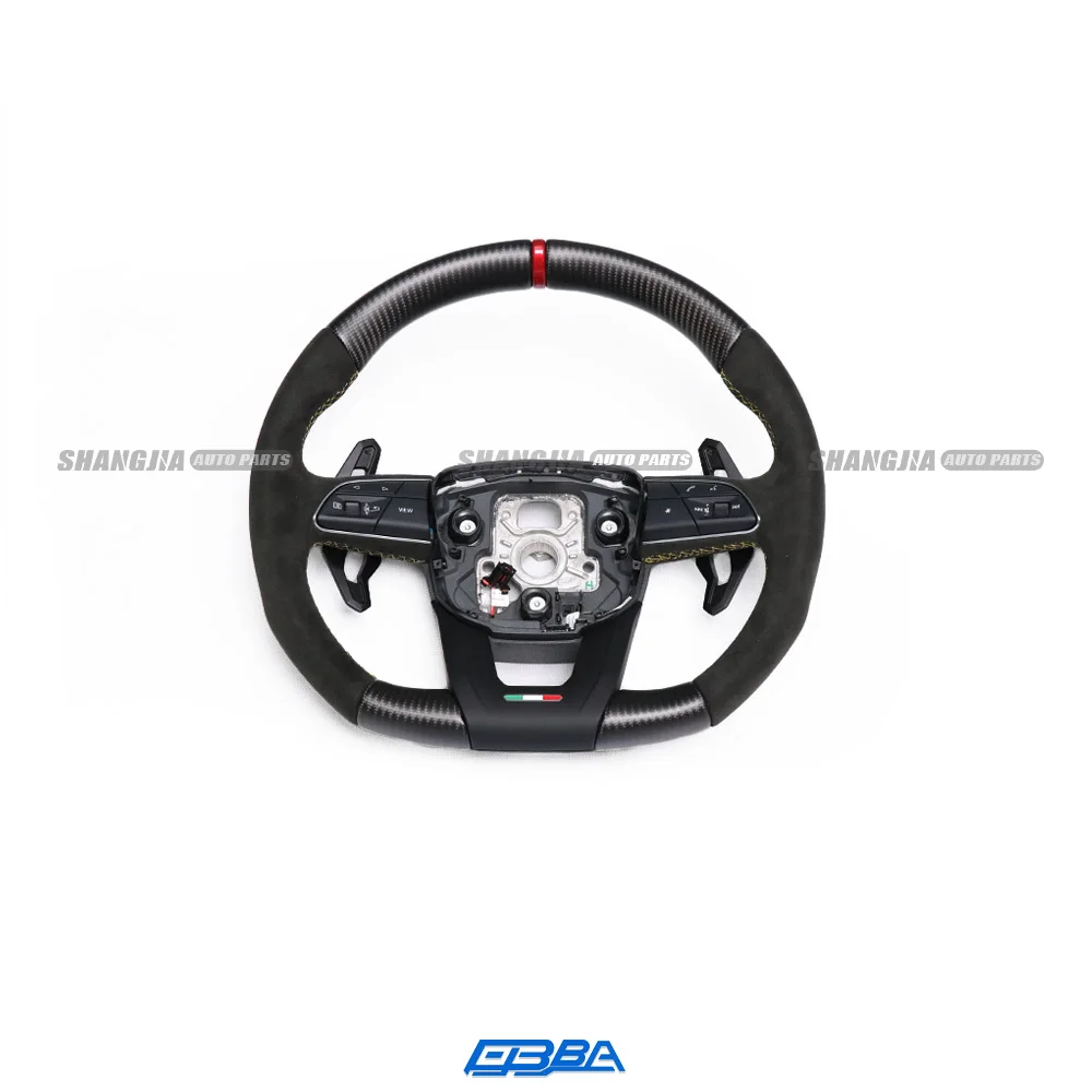 ชุดตกแต่งภายในสำหรับแลมโบร์กินี อูรัส (Lamborghini URUS) ชุดอัปเกรดและติดตั้งใหม่พวงมาลัยทำจากคาร์บอนไฟเบอร์แบบแห้ง