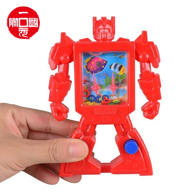 Недорогой пластиковый мини-робот, играющий в водную игру, игрушка для детей, один доллар