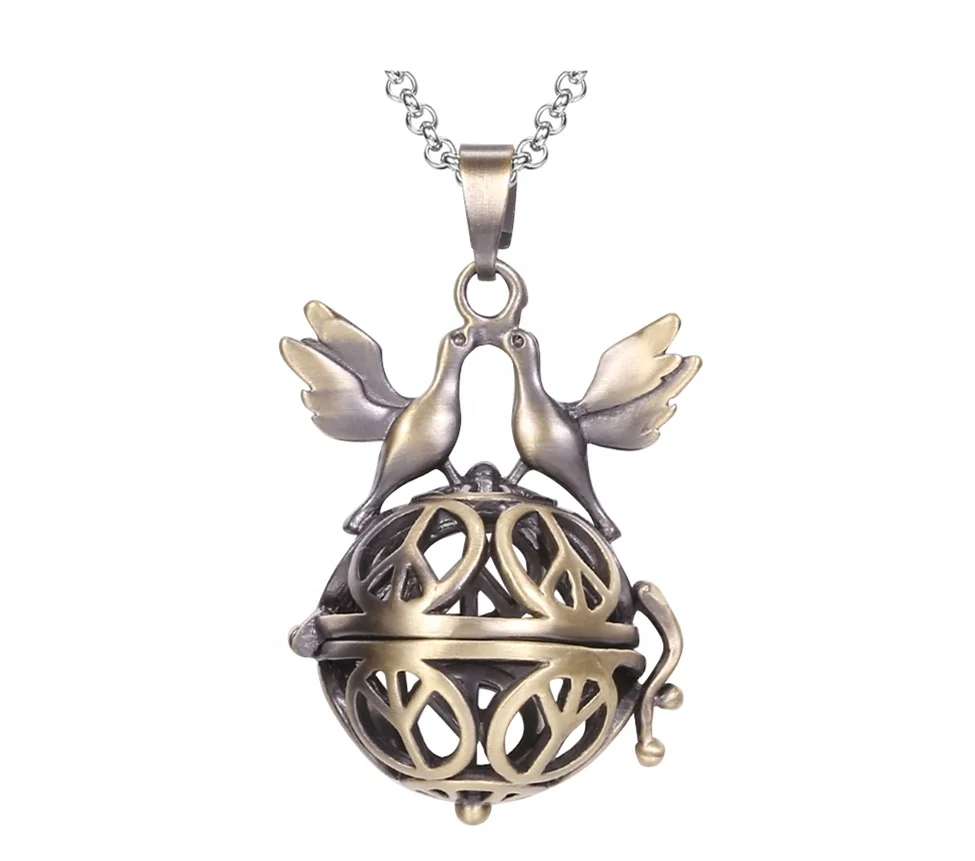 Silver/Gold Harmony Ball Cage Locket Pendant Essential Oil Diffuser Necklace 