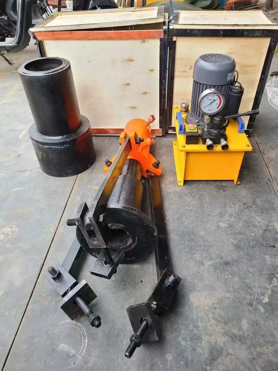 Portable Hydraulic Sprocket Remover Manual Type and Electric Type of the Final Drive