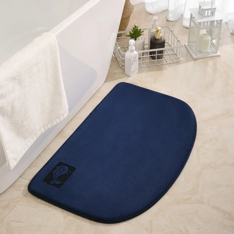 50*80cm Non-Slip Memory Foam Super Water Absorption Cute D Shape Anti-Slip And Dirt-Resistant Rug Bath Mat