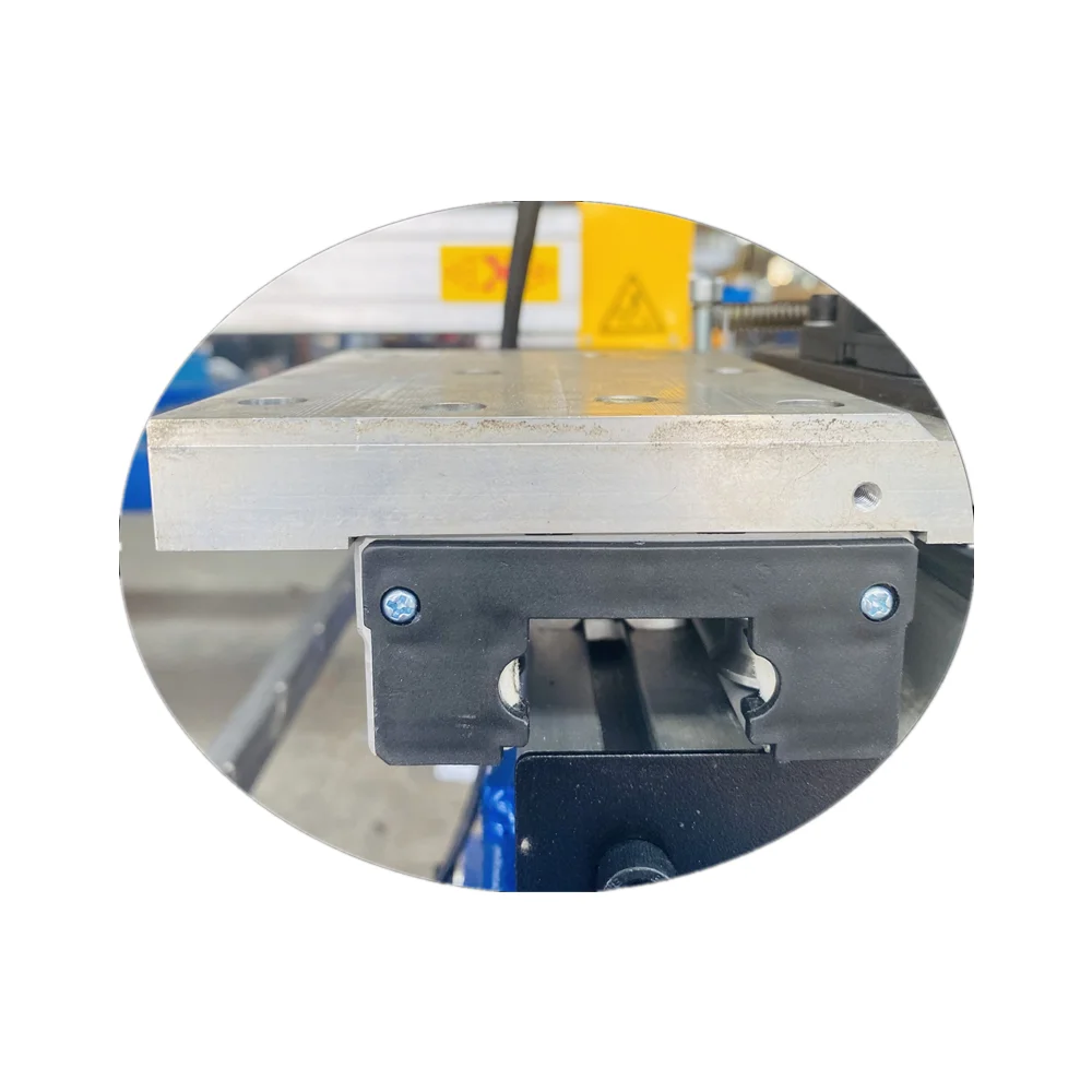Table Cutter Machine Protection High-quality CNC Plasma Table Cutting Machine for Precision