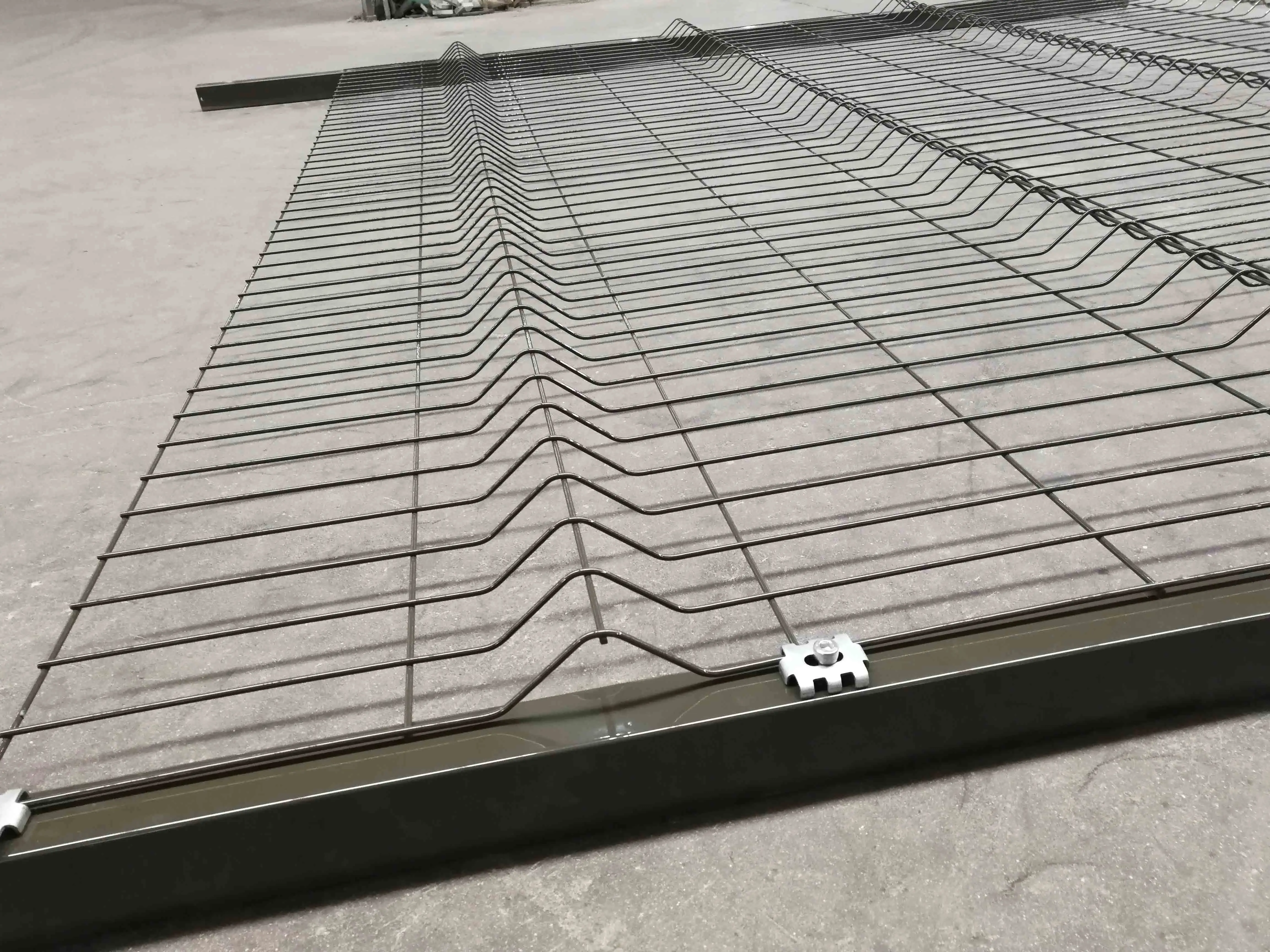 Factory Manufacturer Bending Welded Wire Mesh Fence Price in Ghana
