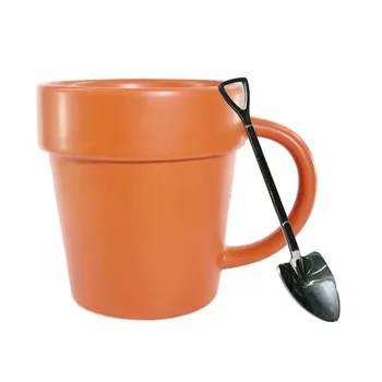 Hot selling most popular plant lovers with sleigh shovel Ceramic coffee mugs gardeners Fun Gift mugs Gardening plant handle mugs