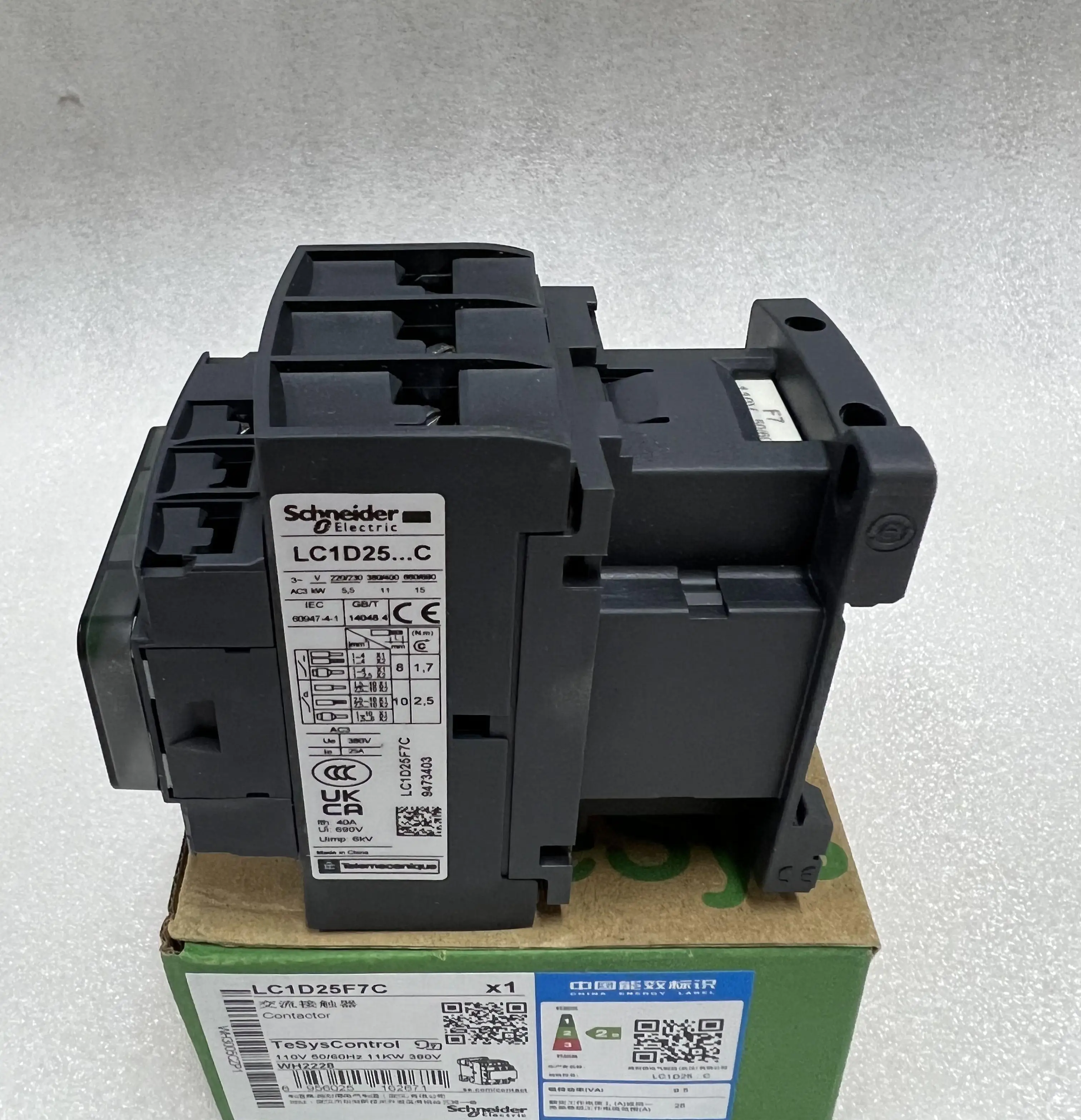 Schneider Magnetic Contactor LC1D25F7C Schneider Magnetic Contactor LC1D25F7C