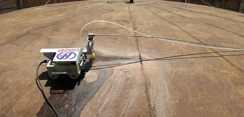 Complete System to Cut Openings in Oil tank Portable Mobile Water Jet Cutting Machines
