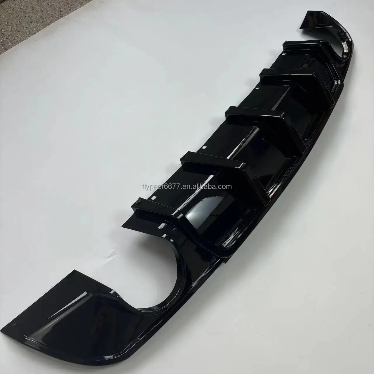 product tiypeor rear diffuser for chrysler 300c 2015   2023 auto bumper diffuser abs plastic back lip accessory-6