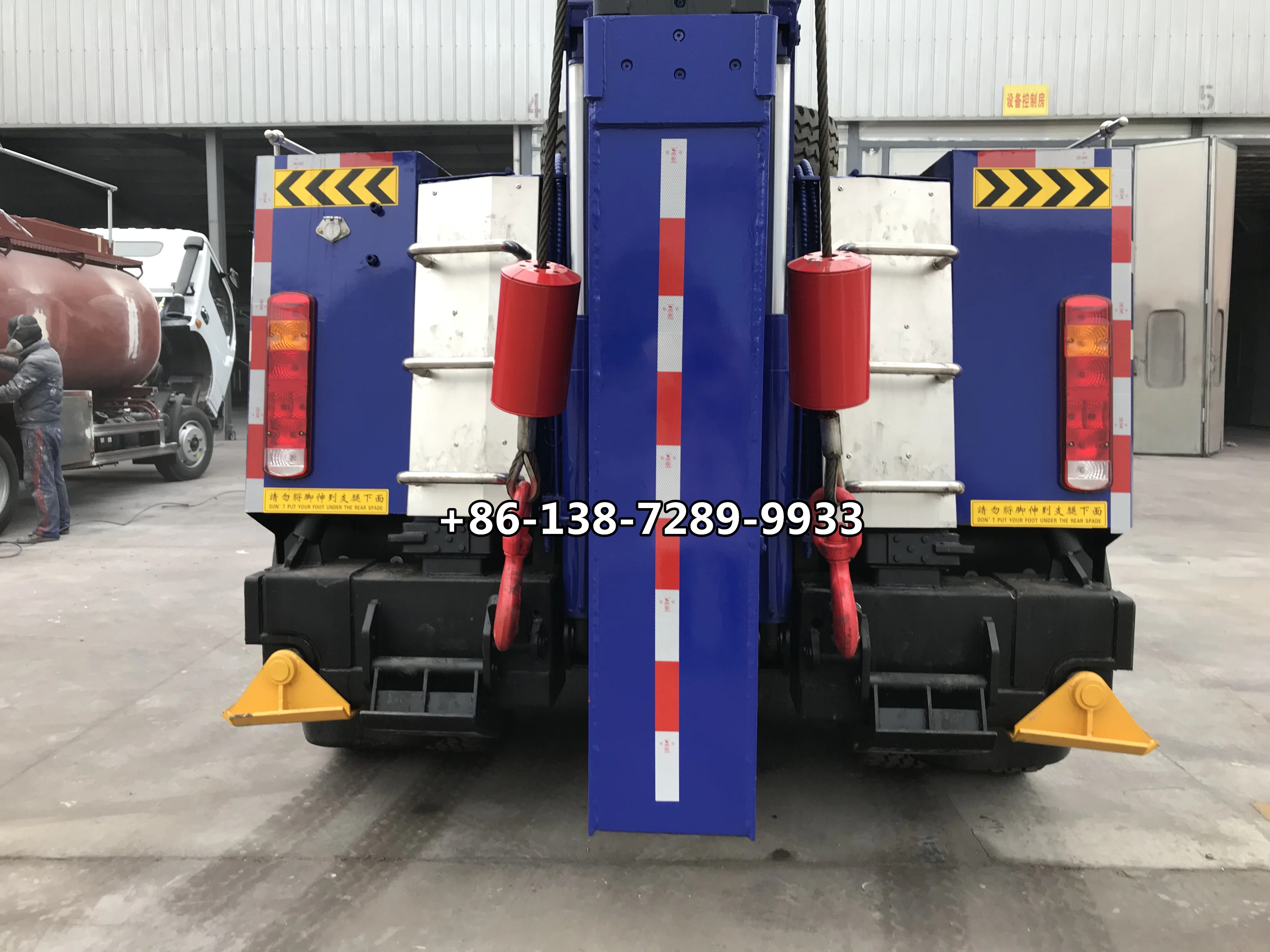 Sinotruk 60tons Rotator Heavy Duty Wrecker Truck 50tons Tow Truck ...